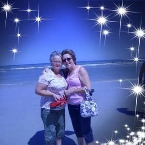 Meet your Posher, Holly